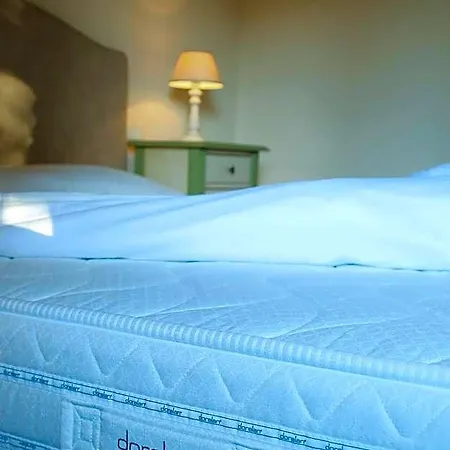 Molenda Bed & Breakfast 3*